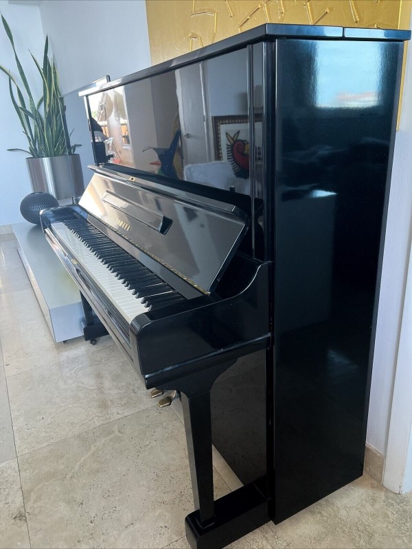 Yamaha u2h hotsell