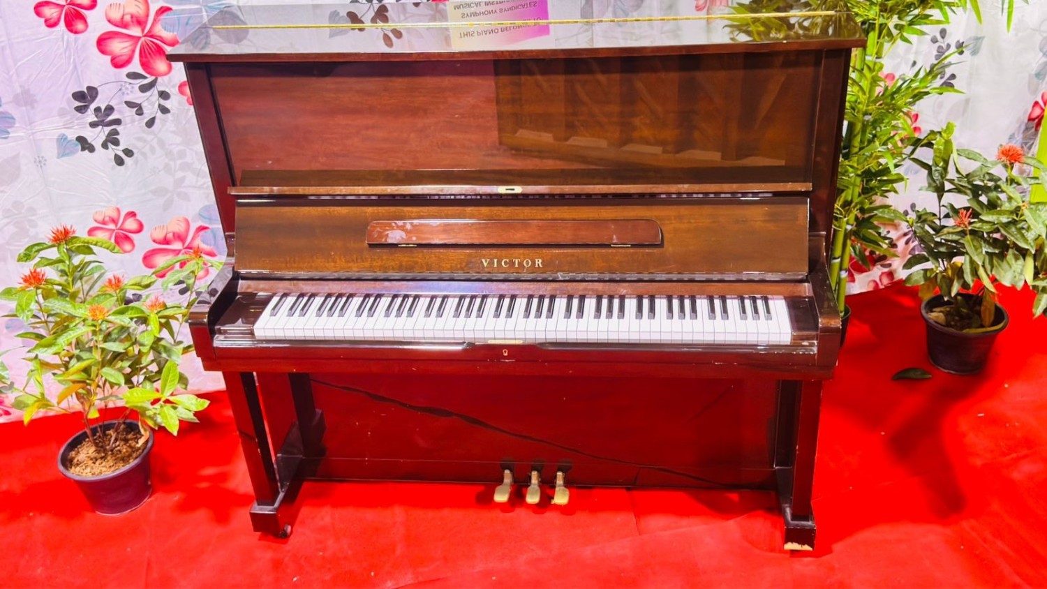 VICTOR Brown Upright Piano | Used Pianos Dubai